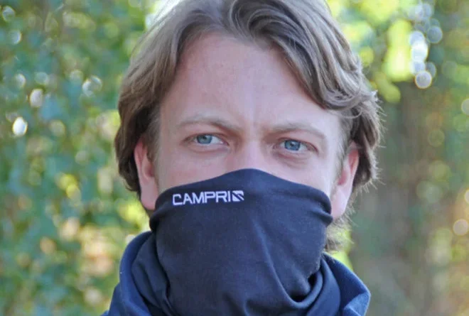 Gratis nekwarmer bij Donnay